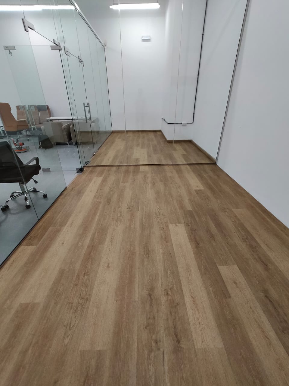 Wood-Look Vinyl Studio by TurfVilla Dubai